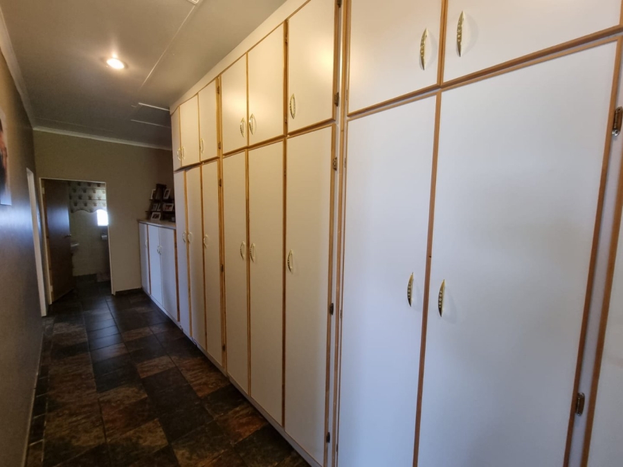 To Let 2 Bedroom Property for Rent in Bethlehem Rural Free State